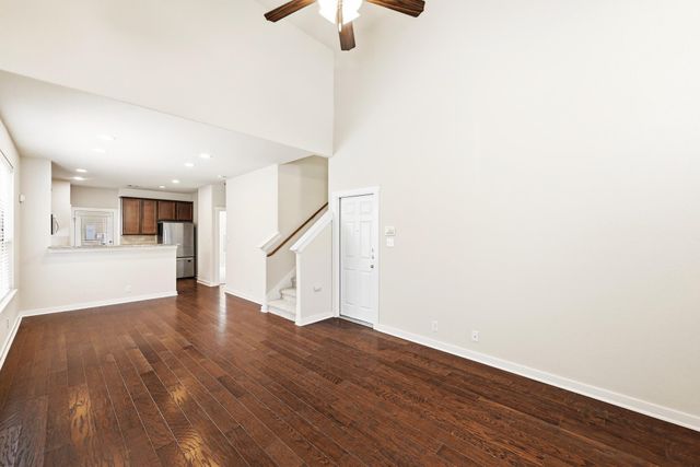 2101 Rivers Edge WAY 32, Austin, TX 78741