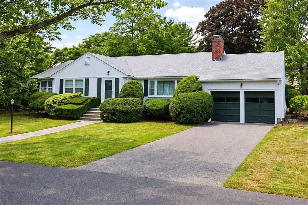 69 Karen Road, Newton, MA 02468