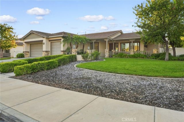 41733 Hollister, Murrieta, CA 92562