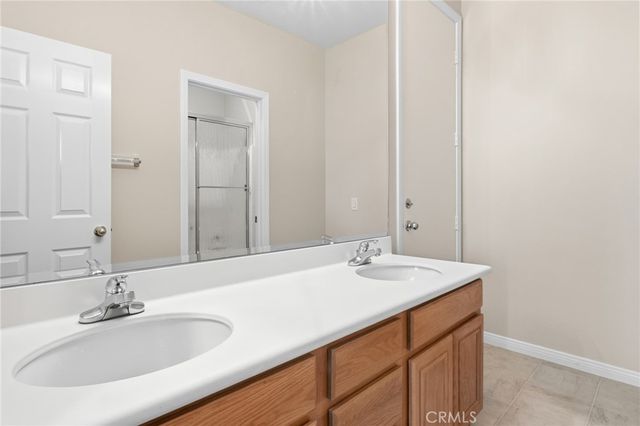 41733 Hollister, Murrieta, CA 92562
