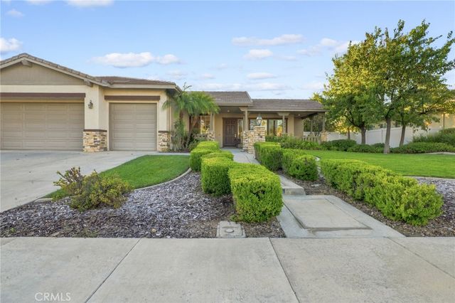 41733 Hollister, Murrieta, CA 92562