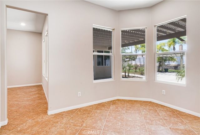 41733 Hollister, Murrieta, CA 92562