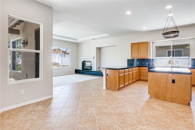 41733 Hollister, Murrieta, CA 92562