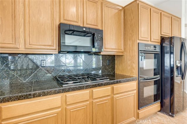 41733 Hollister, Murrieta, CA 92562