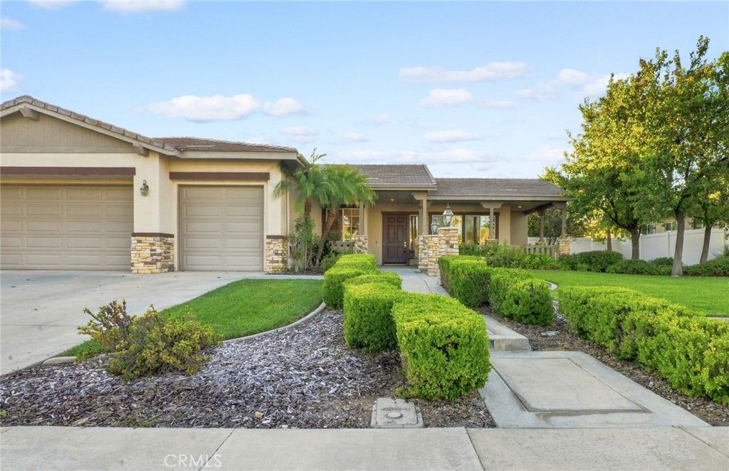41733 Hollister, Murrieta, CA 92562