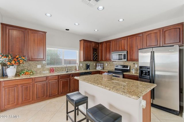 17086 N 184TH Drive, Surprise, AZ 85374