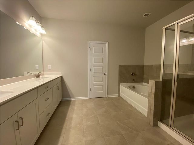 2597 Bloom Circle 43, Tucker, GA 30084