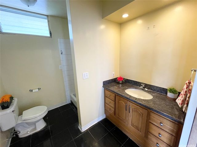 2801 Coconut Avenue 3H, Honolulu, HI 96815