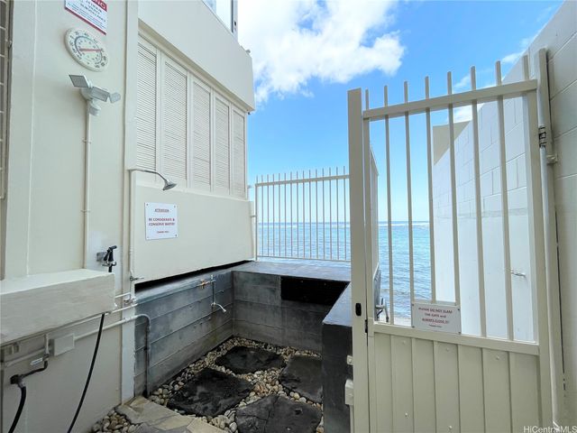 2801 Coconut Avenue 3H, Honolulu, HI 96815