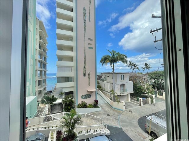 2801 Coconut Avenue 3H, Honolulu, HI 96815