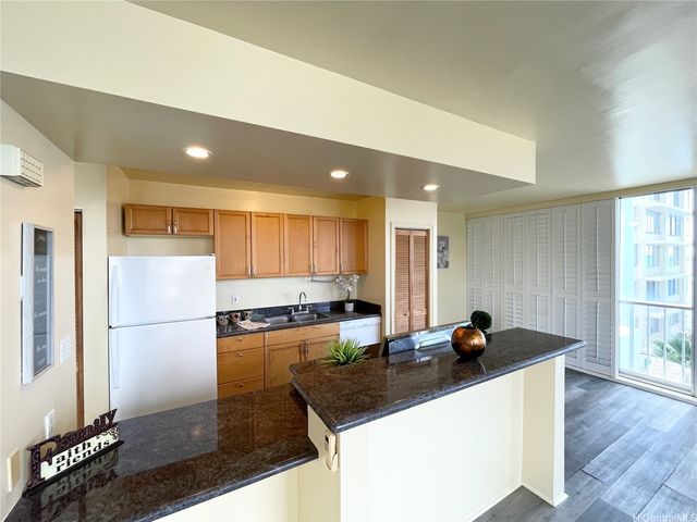 2801 Coconut Avenue 3H, Honolulu, HI 96815