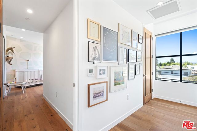 11900 Washington Place, Los Angeles, CA 90066