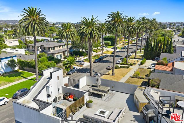 11900 Washington Place, Los Angeles, CA 90066