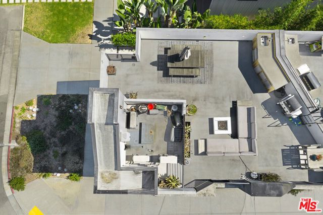 11900 Washington Place, Los Angeles, CA 90066