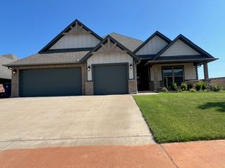 9212 SW 44th Terrace, Oklahoma City, OK 73179