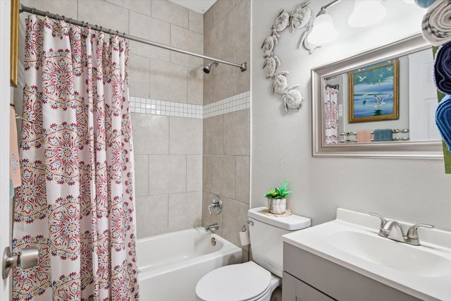 838 W Quitman Street, Emory, TX 75440