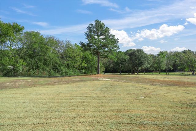 838 W Quitman Street, Emory, TX 75440