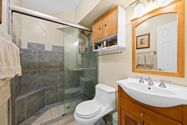 95 N Birch Road 304, Fort Lauderdale, FL 33304