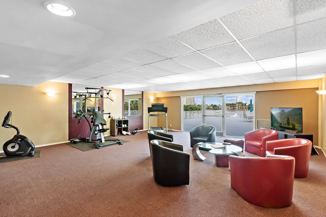 95 N Birch Road 304, Fort Lauderdale, FL 33304