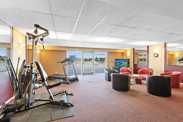 95 N Birch Road 304, Fort Lauderdale, FL 33304