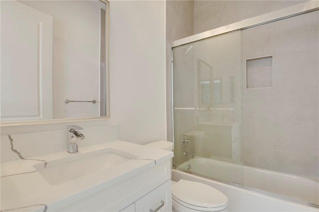 180 NE 6th Avenue F, Delray Beach, FL 33483
