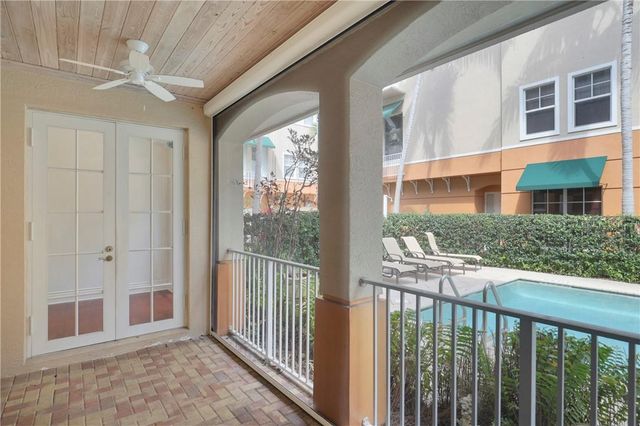 180 NE 6th Avenue F, Delray Beach, FL 33483