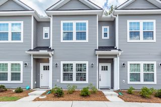 302 Twin Rivers Drive, Wando, SC 29492