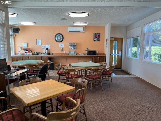 1600 RHODODENDRON Dr 41, Florence, OR 97439