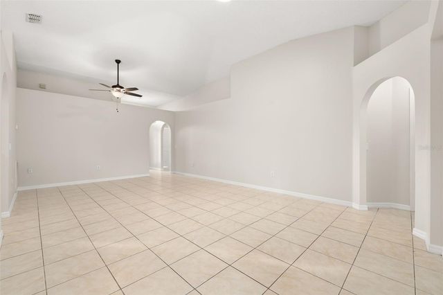 624 BLAKE AVENUE, Davenport, FL 33897