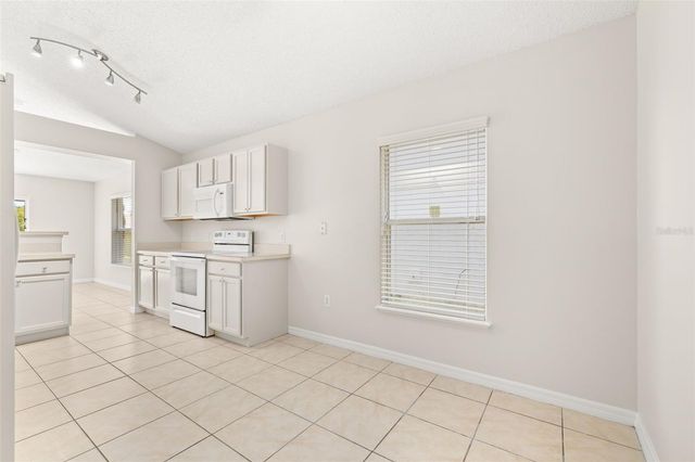 624 BLAKE AVENUE, Davenport, FL 33897