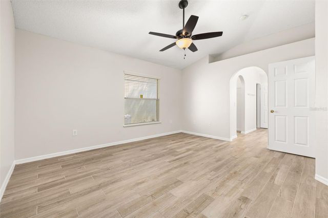 624 BLAKE AVENUE, Davenport, FL 33897