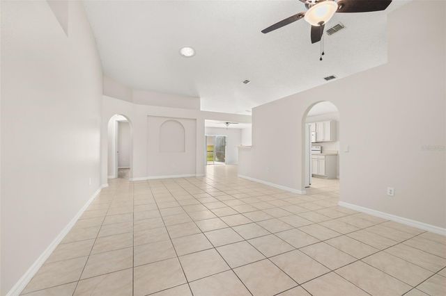 624 BLAKE AVENUE, Davenport, FL 33897