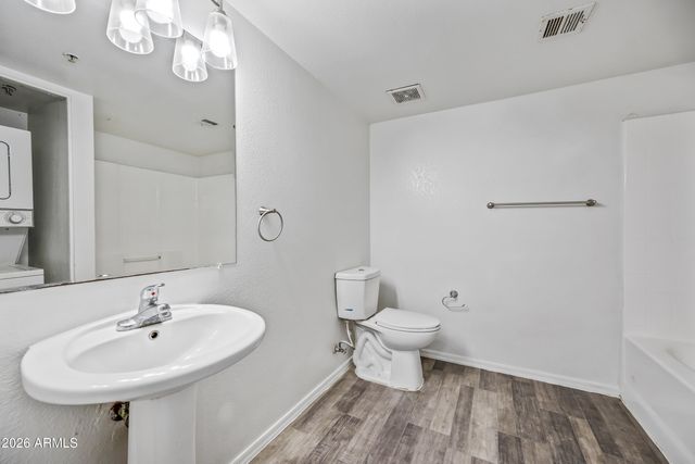 3065 N 67TH Avenue 130, Phoenix, AZ 85033