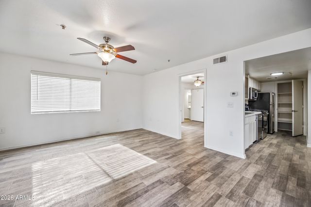 3065 N 67TH Avenue 130, Phoenix, AZ 85033