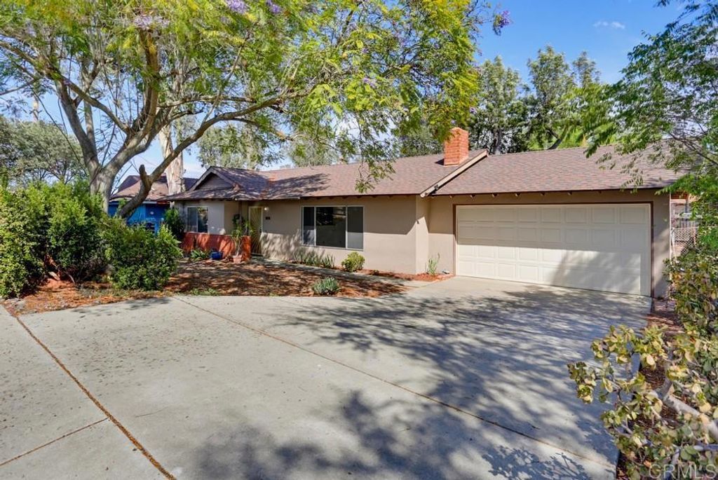 310 Elbrook Drive, Fallbrook, CA 92028 — exterior