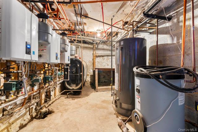 127-131 Highland Ave Avenue, Yonkers, NY 10705