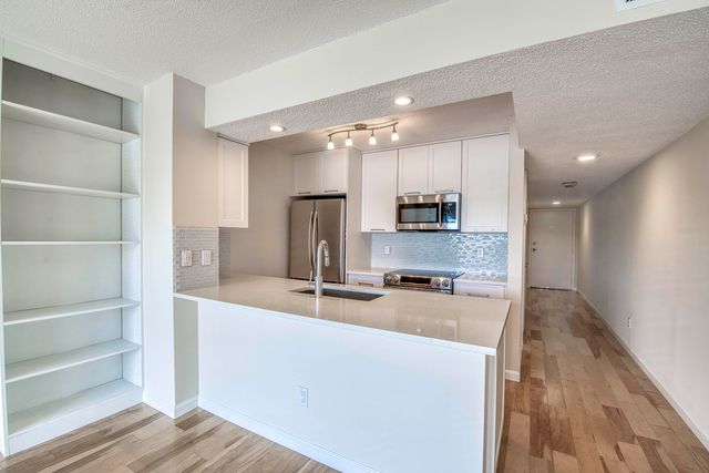 286 Cypress Point Drive, Palm Beach Gardens, FL 33418