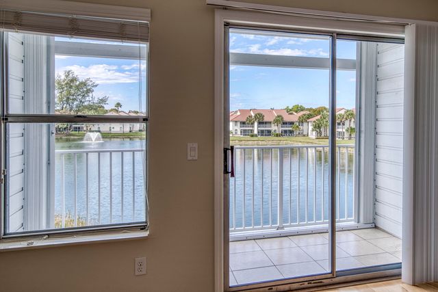 286 Cypress Point Drive, Palm Beach Gardens, FL 33418