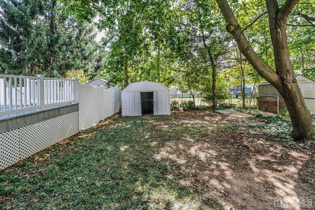 9 MacArthur Drive, Edison, NJ 08837