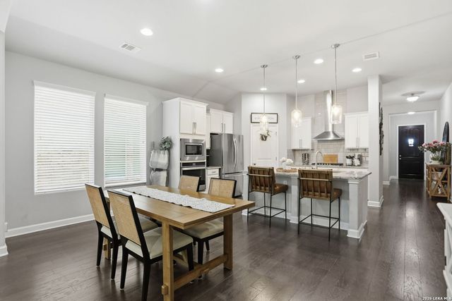 1928 Cronus Bend, San Antonio, TX 78245