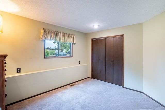 7311 N Walnut Ct, Spokane, WA 99208