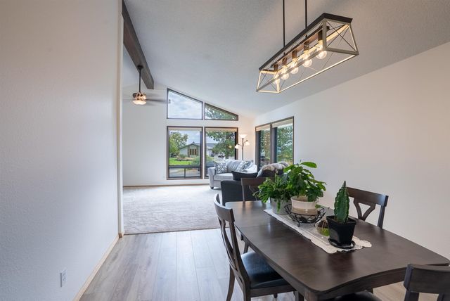 7311 N Walnut Ct, Spokane, WA 99208