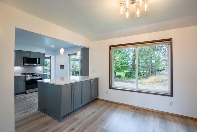 7311 N Walnut Ct, Spokane, WA 99208