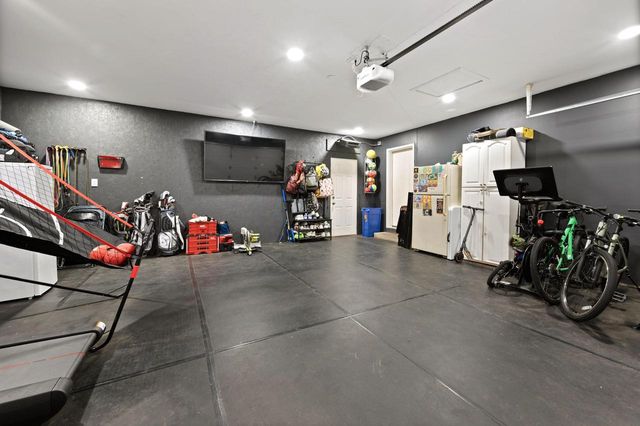 3938 W Minnesota AVENUE, Franklin, WI 53132