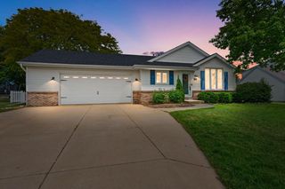 3938 W Minnesota AVENUE, Franklin, WI 53132