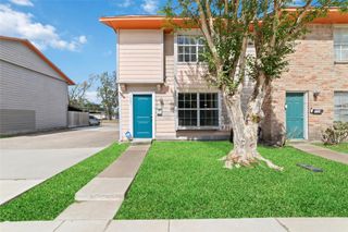 7821 Fuqua Street 7821, Houston, TX 77075