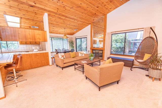 40962 Oakridge Drive, Three Rivers, CA 93271