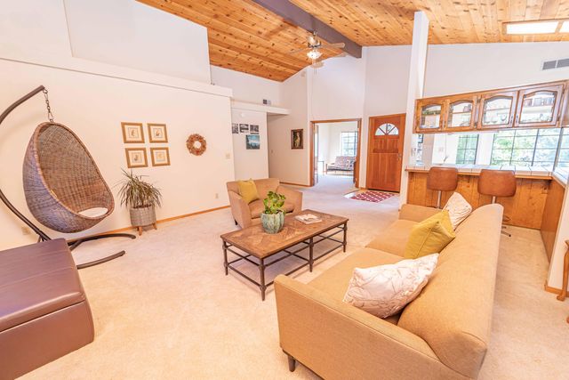 40962 Oakridge Drive, Three Rivers, CA 93271