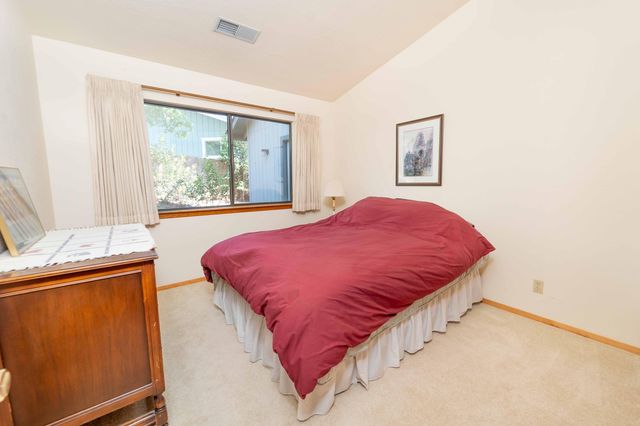 40962 Oakridge Drive, Three Rivers, CA 93271