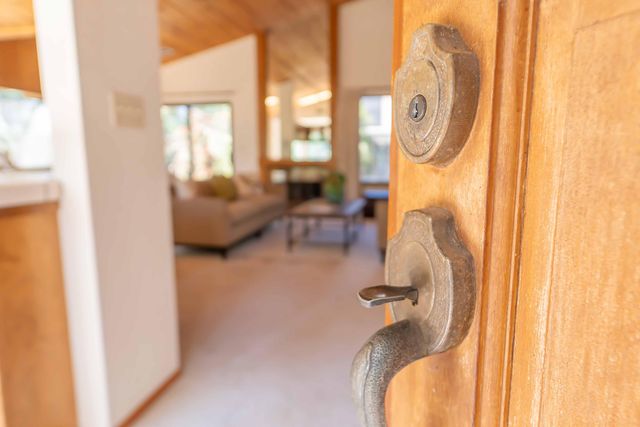 40962 Oakridge Drive, Three Rivers, CA 93271